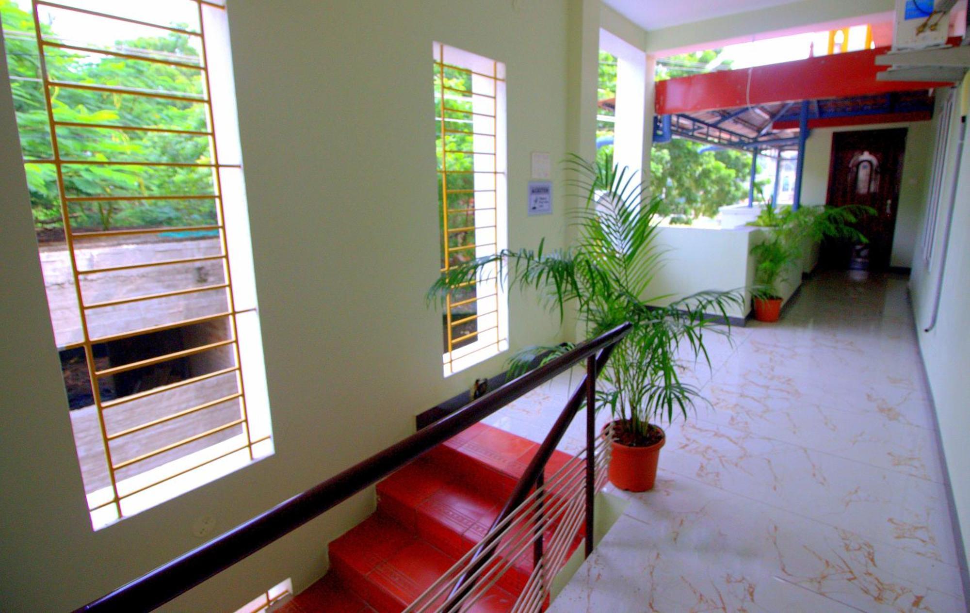 गेस्ट हाउस Serenity Sands *