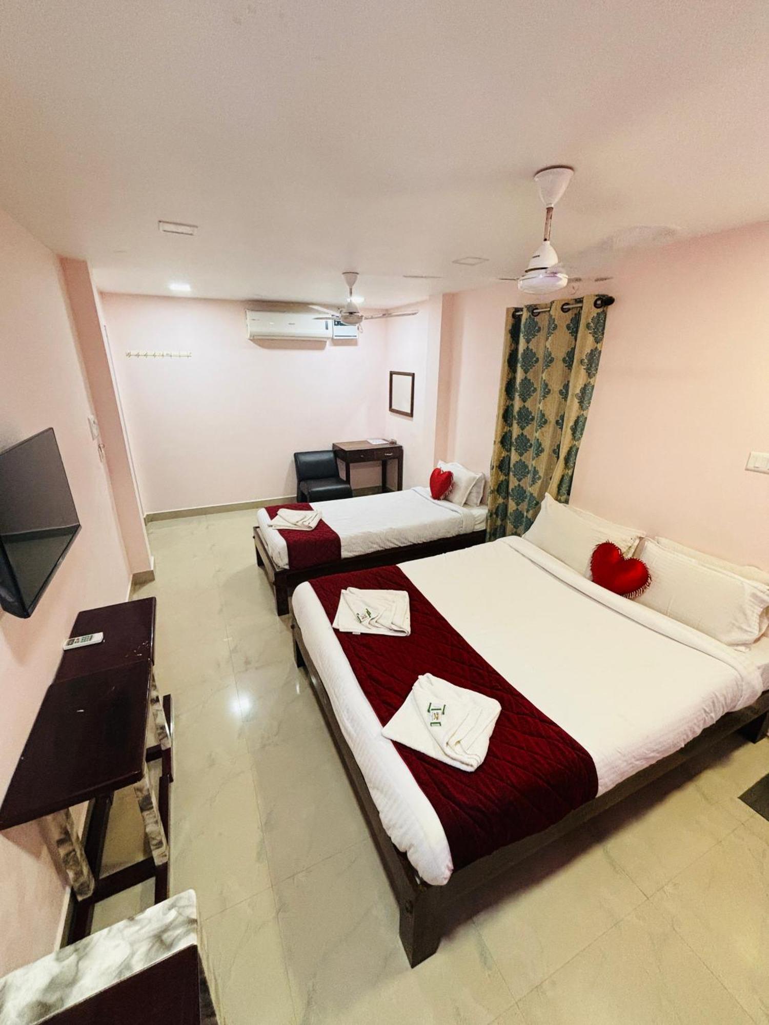 गेस्ट हाउस Serenity Sands *